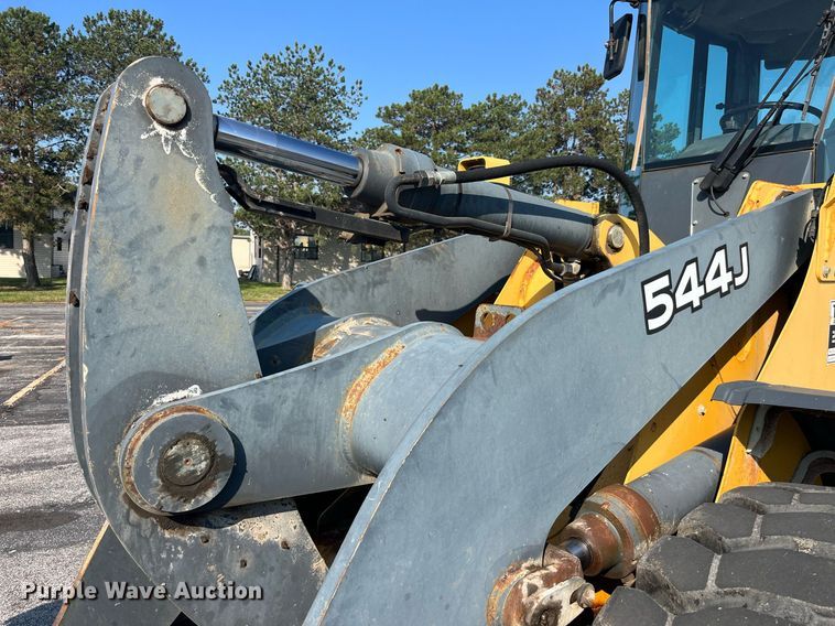 image for item DP2085 2005 John Deere 544J  wheel loader
