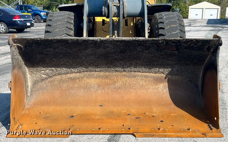 image for item DP2085 2005 John Deere 544J  wheel loader