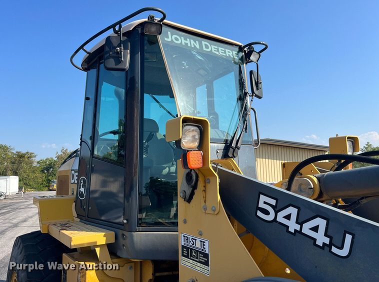 image for item DP2085 2005 John Deere 544J  wheel loader
