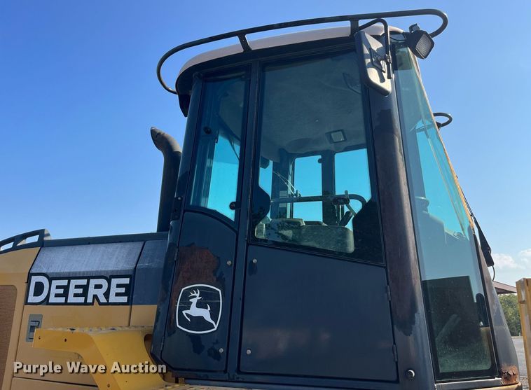 image for item DP2085 2005 John Deere 544J  wheel loader