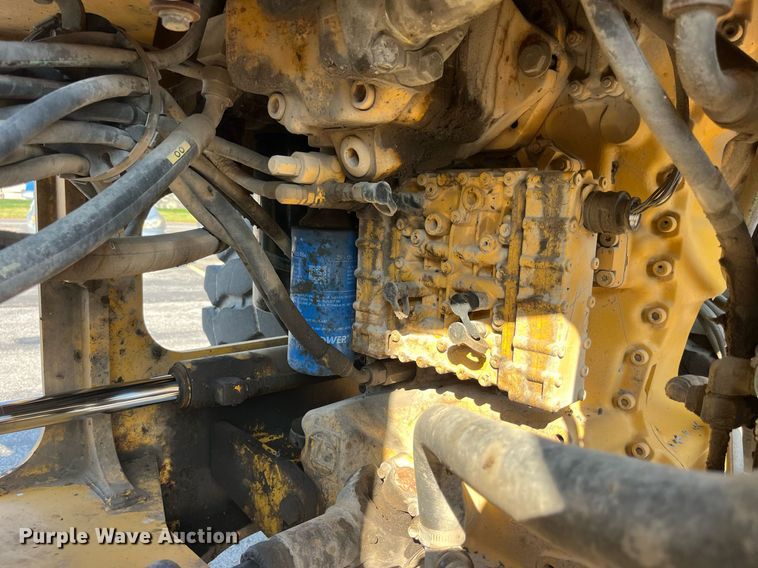 image for item DP2085 2005 John Deere 544J  wheel loader