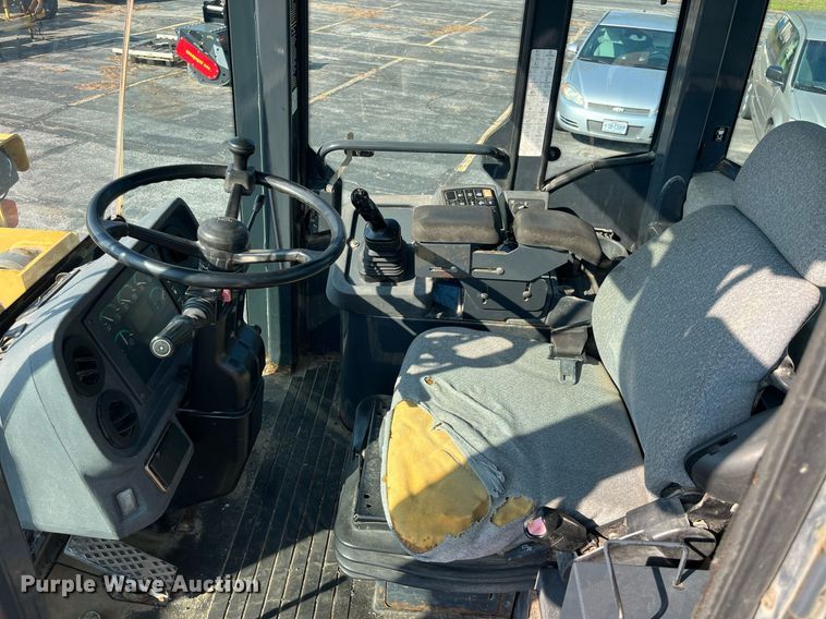 image for item DP2085 2005 John Deere 544J  wheel loader