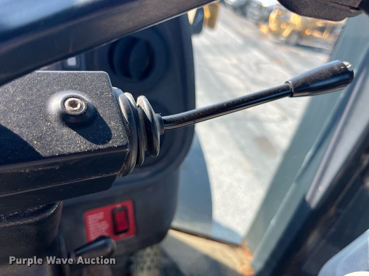 image for item DP2085 2005 John Deere 544J  wheel loader