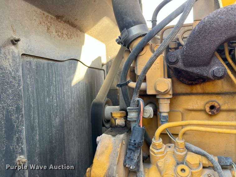 image for item DP2085 2005 John Deere 544J  wheel loader