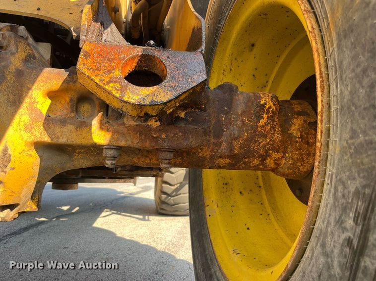 image for item DP2085 2005 John Deere 544J  wheel loader