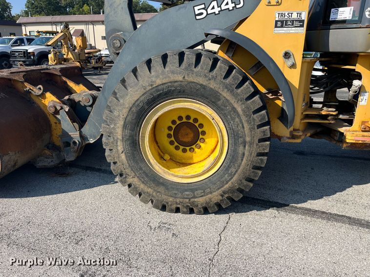 image for item DP2085 2005 John Deere 544J  wheel loader