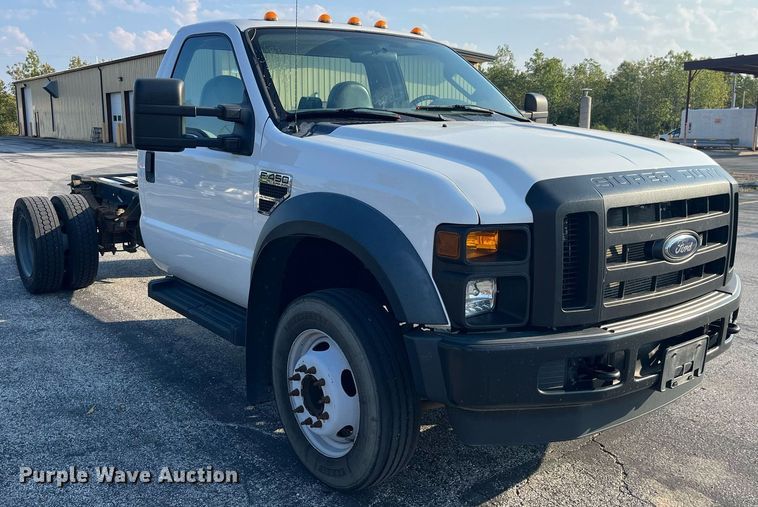 image for item DP2086 2010 Ford F450 Super Duty XL  truck cab and chassis