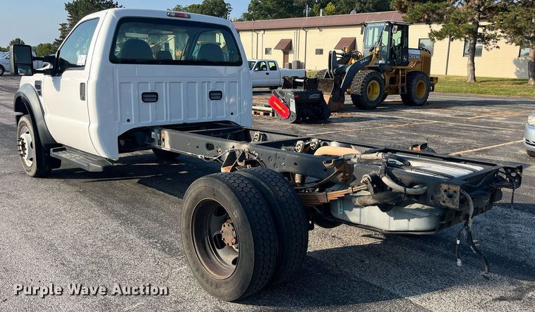 image for item DP2086 2010 Ford F450 Super Duty XL  truck cab and chassis