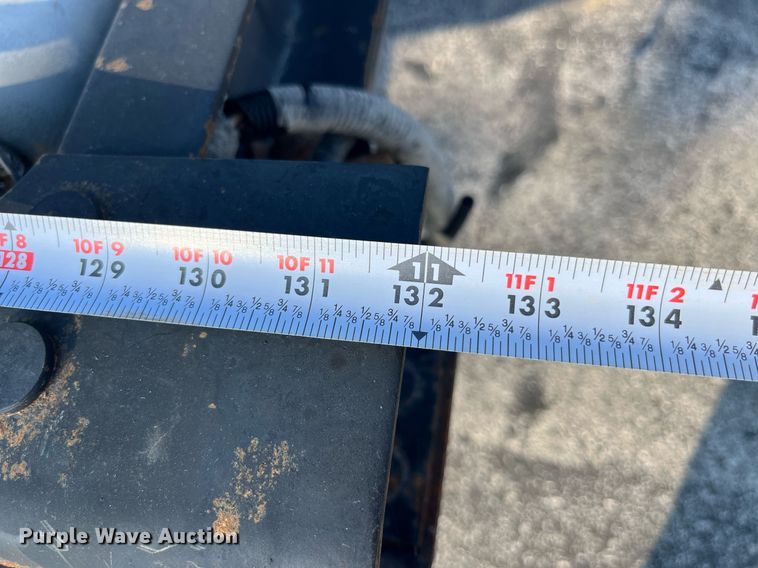 image for item DP2086 2010 Ford F450 Super Duty XL  truck cab and chassis