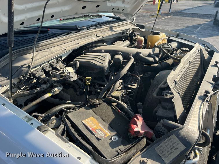 image for item DP2086 2010 Ford F450 Super Duty XL  truck cab and chassis