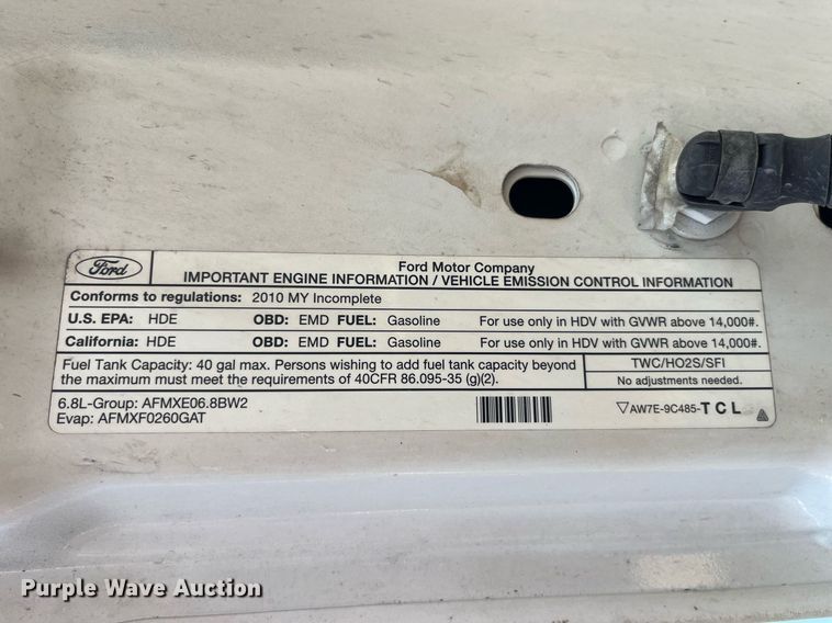 image for item DP2086 2010 Ford F450 Super Duty XL  truck cab and chassis