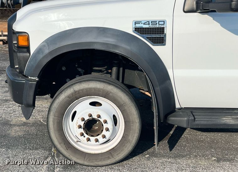 image for item DP2086 2010 Ford F450 Super Duty XL  truck cab and chassis