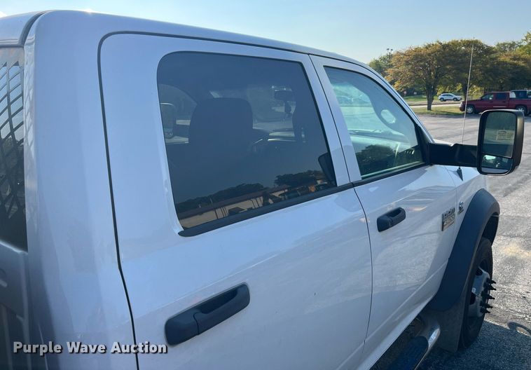 image for item DP2087 2011 Dodge Ram 4500HD  Crew Cab flatbed truck