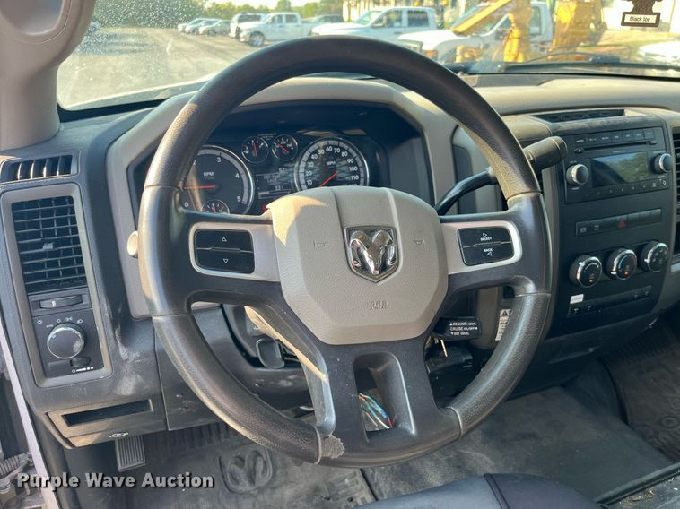 image for item DP2087 2011 Dodge Ram 4500HD  Crew Cab flatbed truck