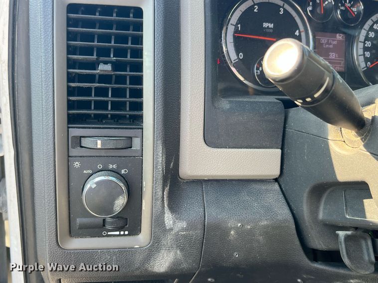 image for item DP2087 2011 Dodge Ram 4500HD  Crew Cab flatbed truck