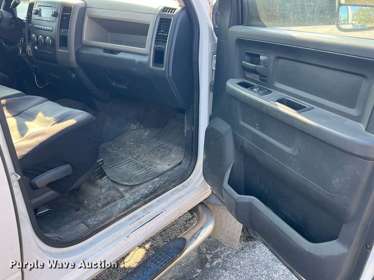 image for item DP2087 2011 Dodge Ram 4500HD  Crew Cab flatbed truck