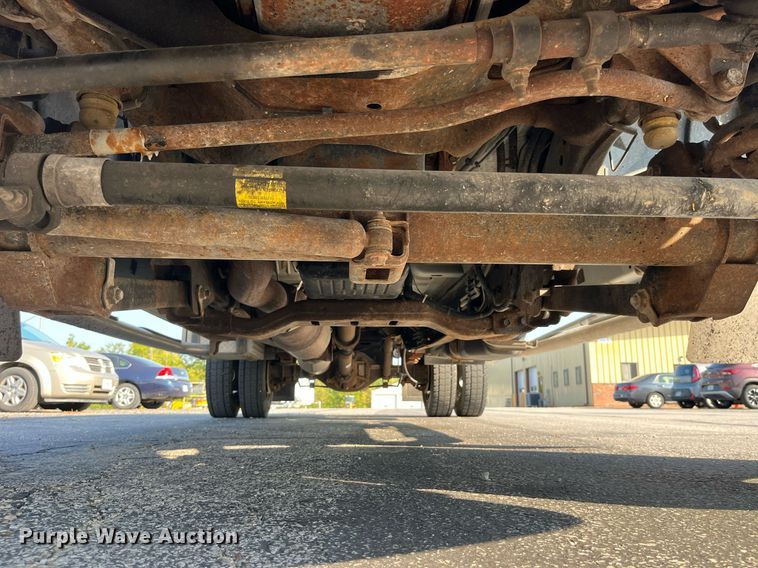 image for item DP2087 2011 Dodge Ram 4500HD  Crew Cab flatbed truck