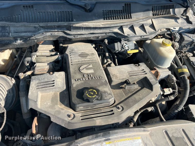 image for item DP2087 2011 Dodge Ram 4500HD  Crew Cab flatbed truck