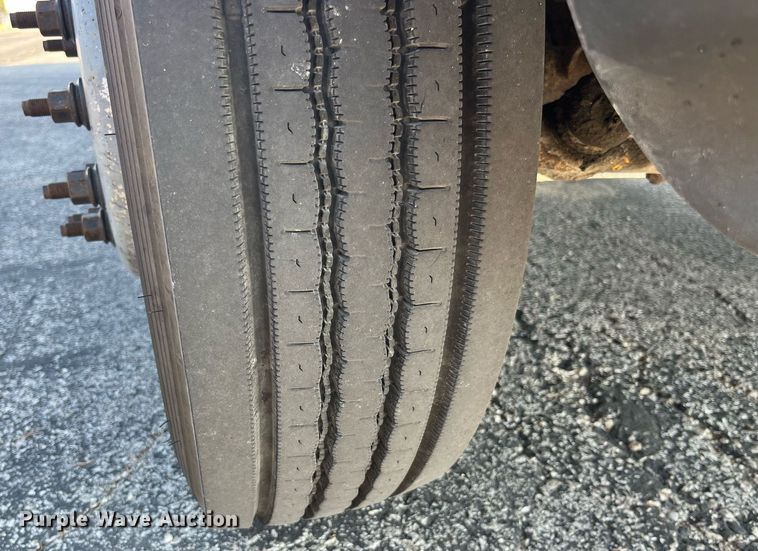 image for item DP2087 2011 Dodge Ram 4500HD  Crew Cab flatbed truck