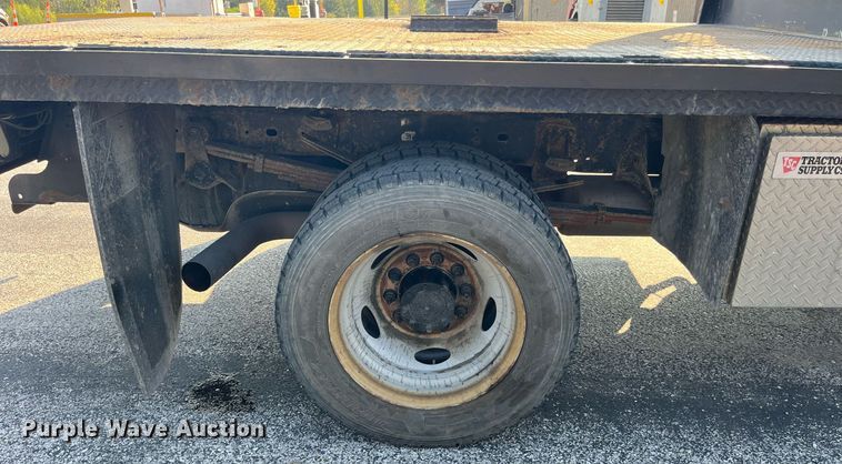 image for item DP2087 2011 Dodge Ram 4500HD  Crew Cab flatbed truck