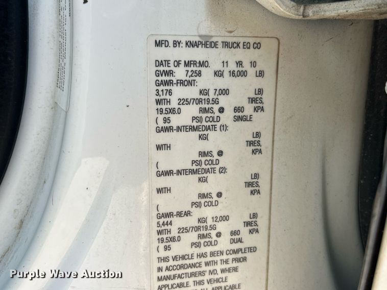 image for item DP2087 2011 Dodge Ram 4500HD  Crew Cab flatbed truck