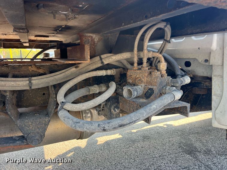 image for item DP2088 2011 Dodge Ram 5500HD  Crew Cab flatbed truck