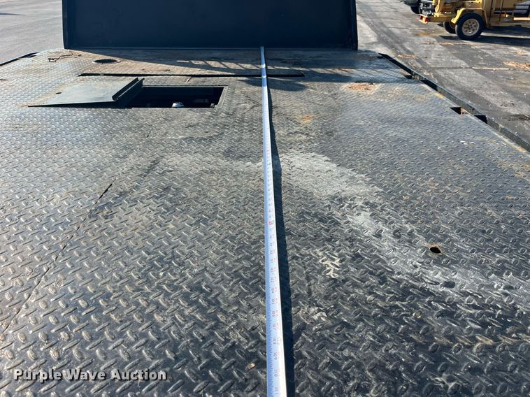 image for item DP2088 2011 Dodge Ram 5500HD  Crew Cab flatbed truck