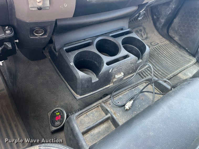 image for item DP2088 2011 Dodge Ram 5500HD  Crew Cab flatbed truck