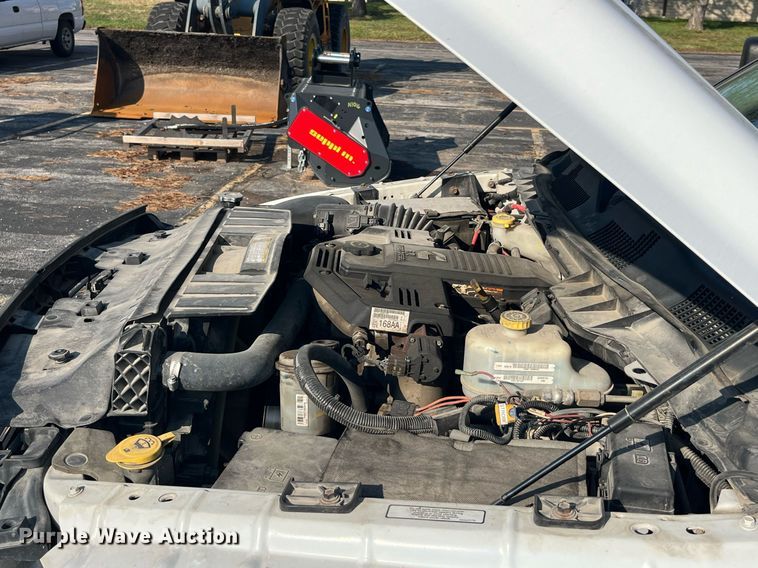 image for item DP2088 2011 Dodge Ram 5500HD  Crew Cab flatbed truck