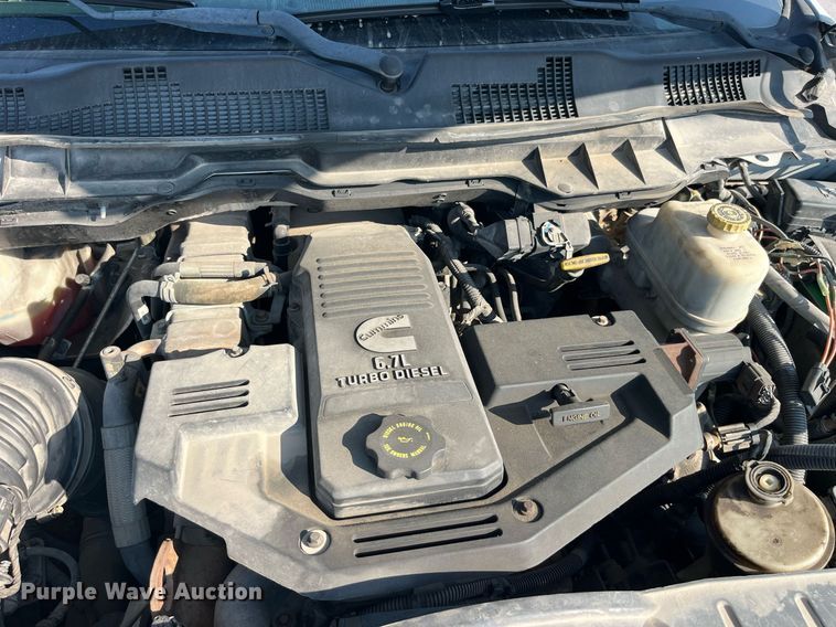 image for item DP2088 2011 Dodge Ram 5500HD  Crew Cab flatbed truck