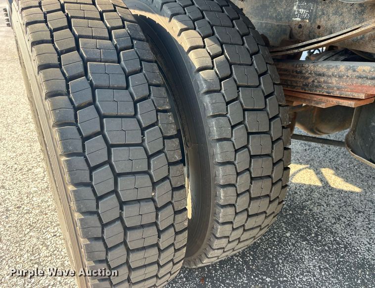 image for item DP2088 2011 Dodge Ram 5500HD  Crew Cab flatbed truck