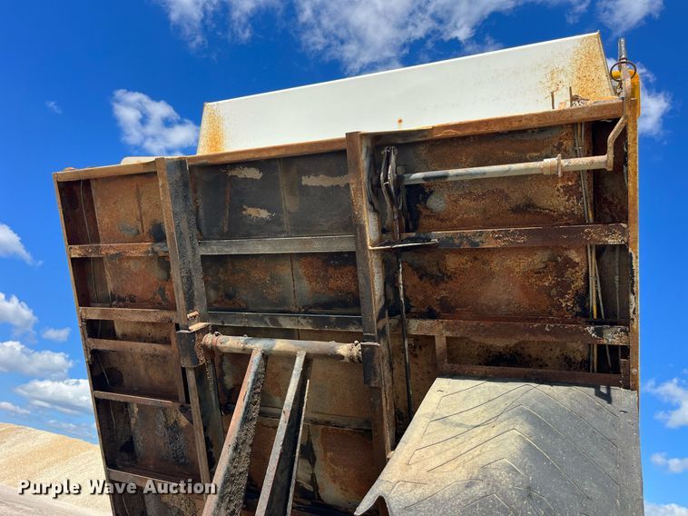 image for item DP2095 2011 Dodge Ram 4500HD  dump truck