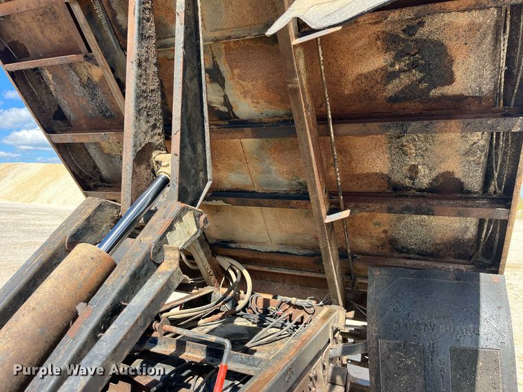 image for item DP2095 2011 Dodge Ram 4500HD  dump truck