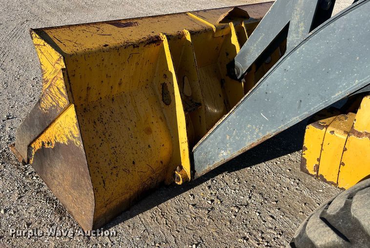 image for item DP2097 2010 John Deere 410J  backhoe