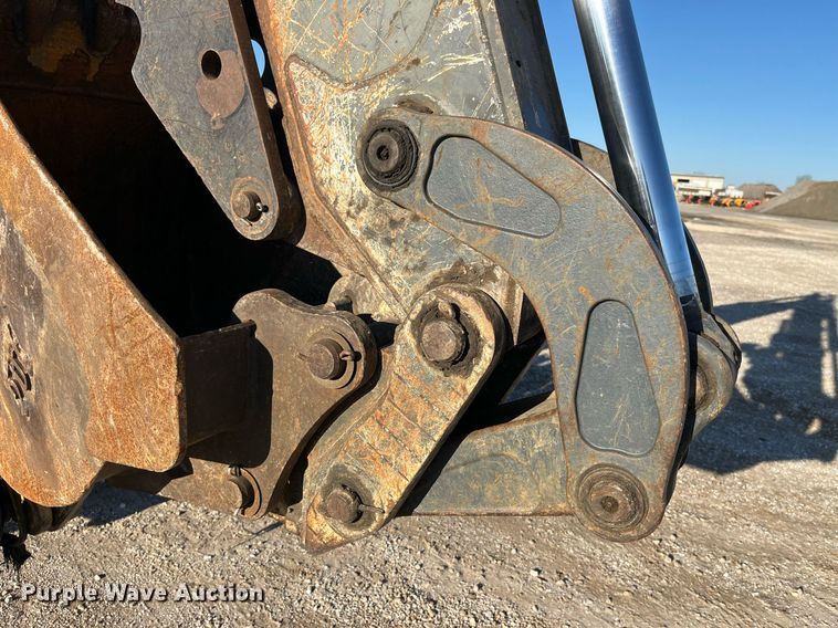 image for item DP2097 2010 John Deere 410J  backhoe