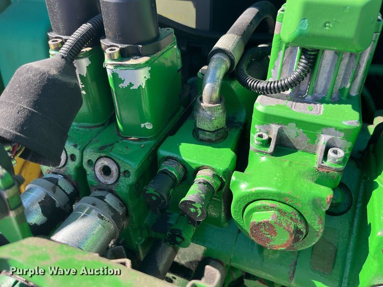 image for item DP2103 2006 John Deere 6420  MFWD tractor