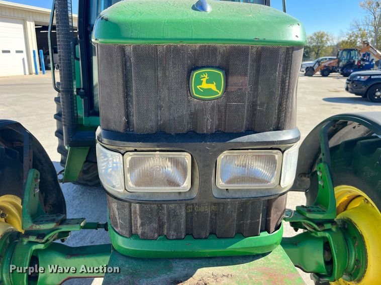 image for item DP2103 2006 John Deere 6420  MFWD tractor