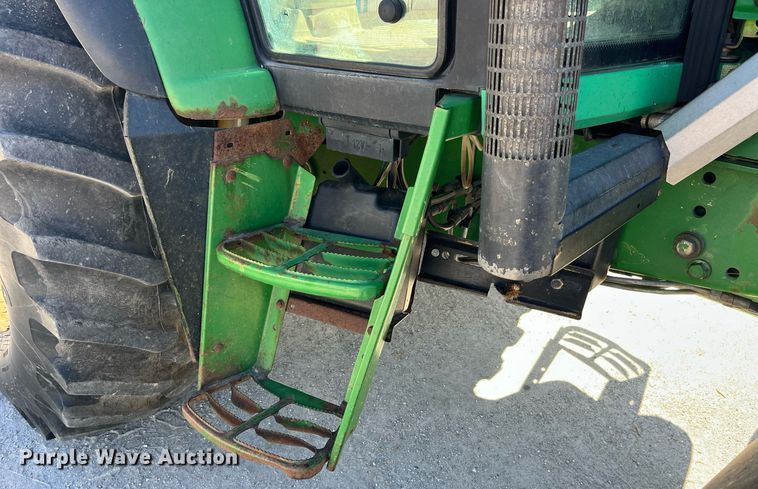 image for item DP2103 2006 John Deere 6420  MFWD tractor