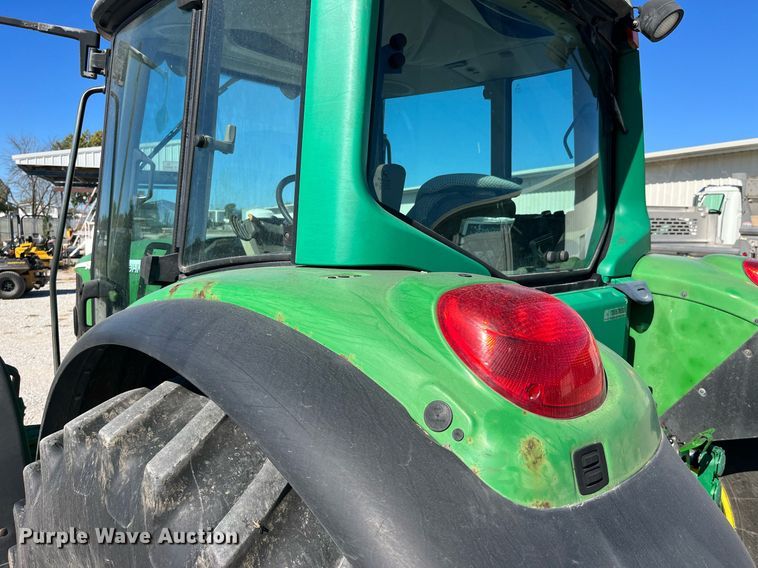 image for item DP2103 2006 John Deere 6420  MFWD tractor