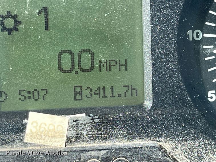 image for item DP2103 2006 John Deere 6420  MFWD tractor