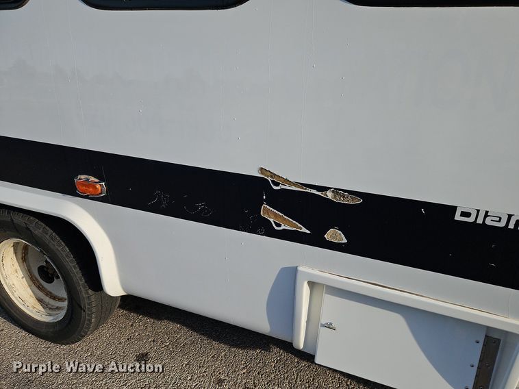 image for item DP2447 2017 Ford Econoline E450  shuttle bus