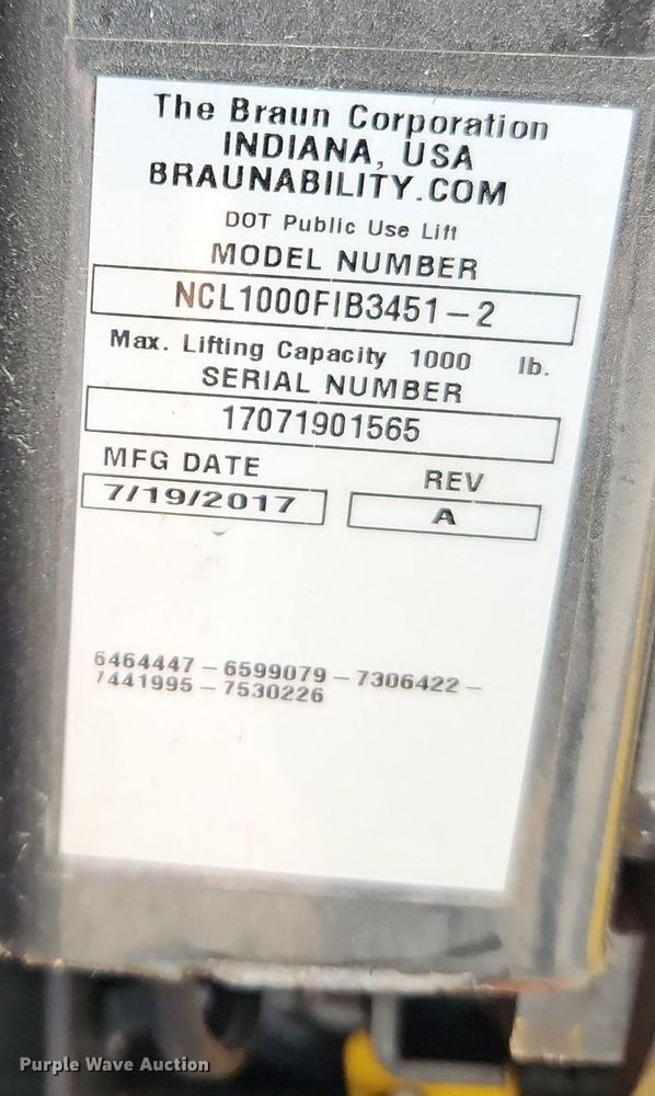 image for item DP2447 2017 Ford Econoline E450  shuttle bus