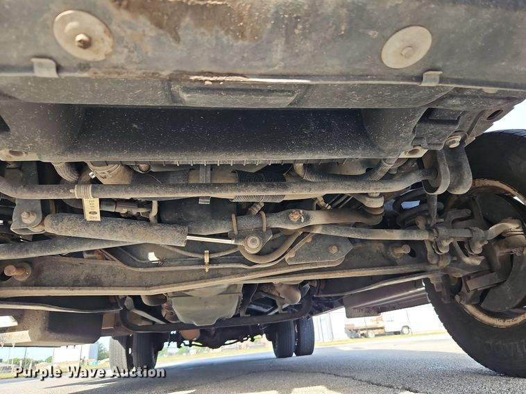 image for item DP2447 2017 Ford Econoline E450  shuttle bus