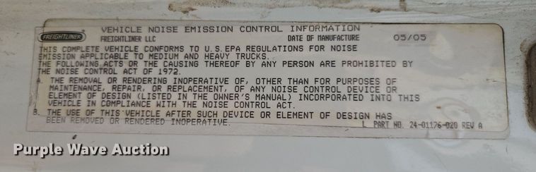 image for item DP2449 2006 Freightliner Business Class M2  semi truck