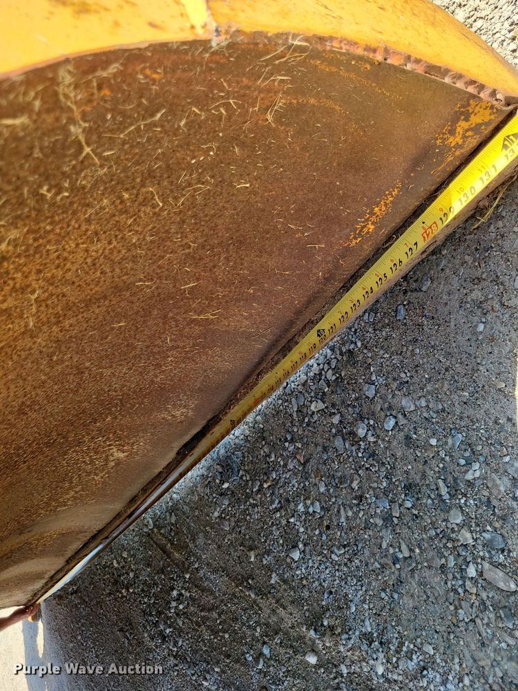 image for item DP5260 1998 International 4900  dump truck