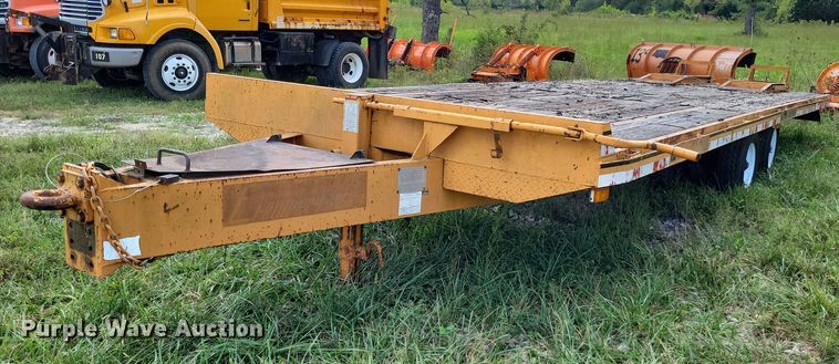 image for item DP5276 2005 Econoline MP1226PP  tilt deck equipment trailer