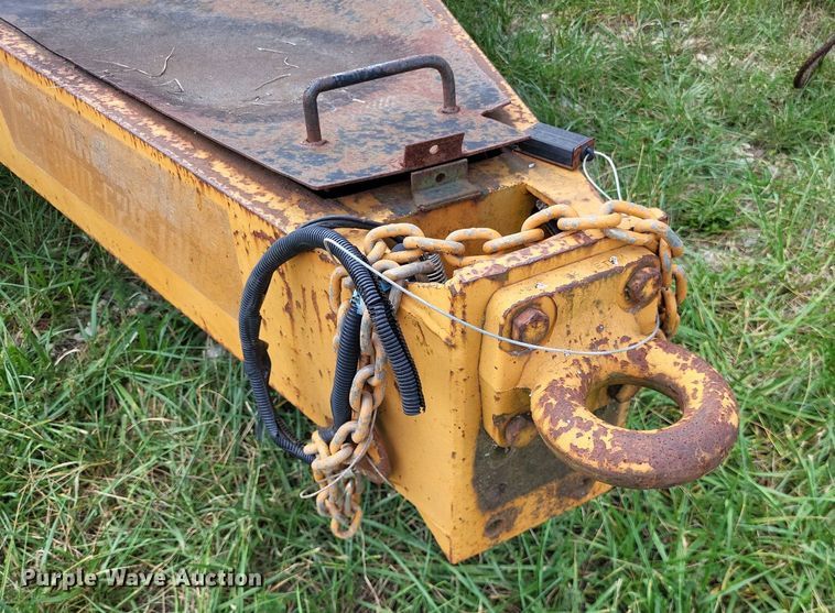 image for item DP5276 2005 Econoline MP1226PP  tilt deck equipment trailer