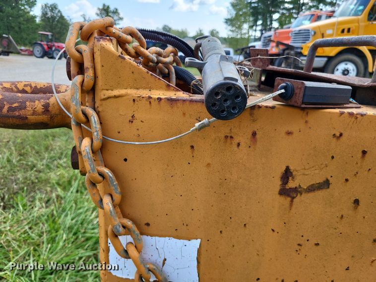 image for item DP5276 2005 Econoline MP1226PP  tilt deck equipment trailer