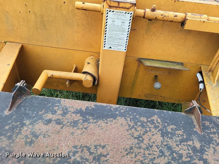 image for item DP5276 2005 Econoline MP1226PP  tilt deck equipment trailer