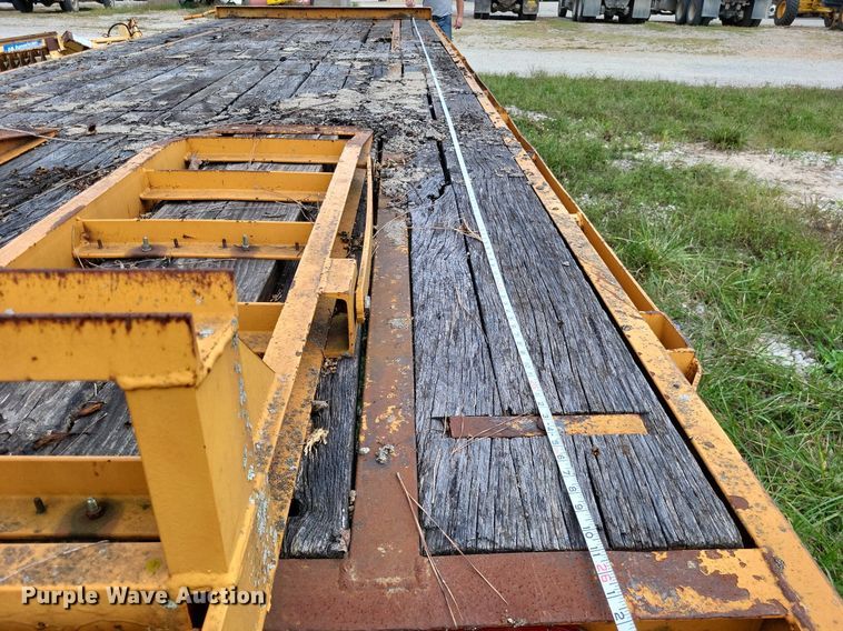 image for item DP5276 2005 Econoline MP1226PP  tilt deck equipment trailer